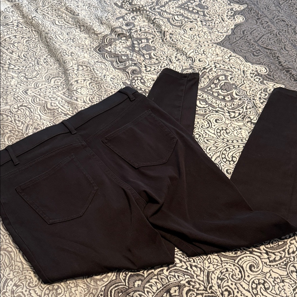 Time and Tru Black Jegging Pants - Picture 3 of 3